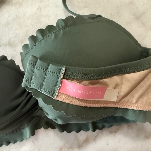 ✨Victoria's Secret Green Bombshell Padded Bathing Suit Top - Picture 4 of 7